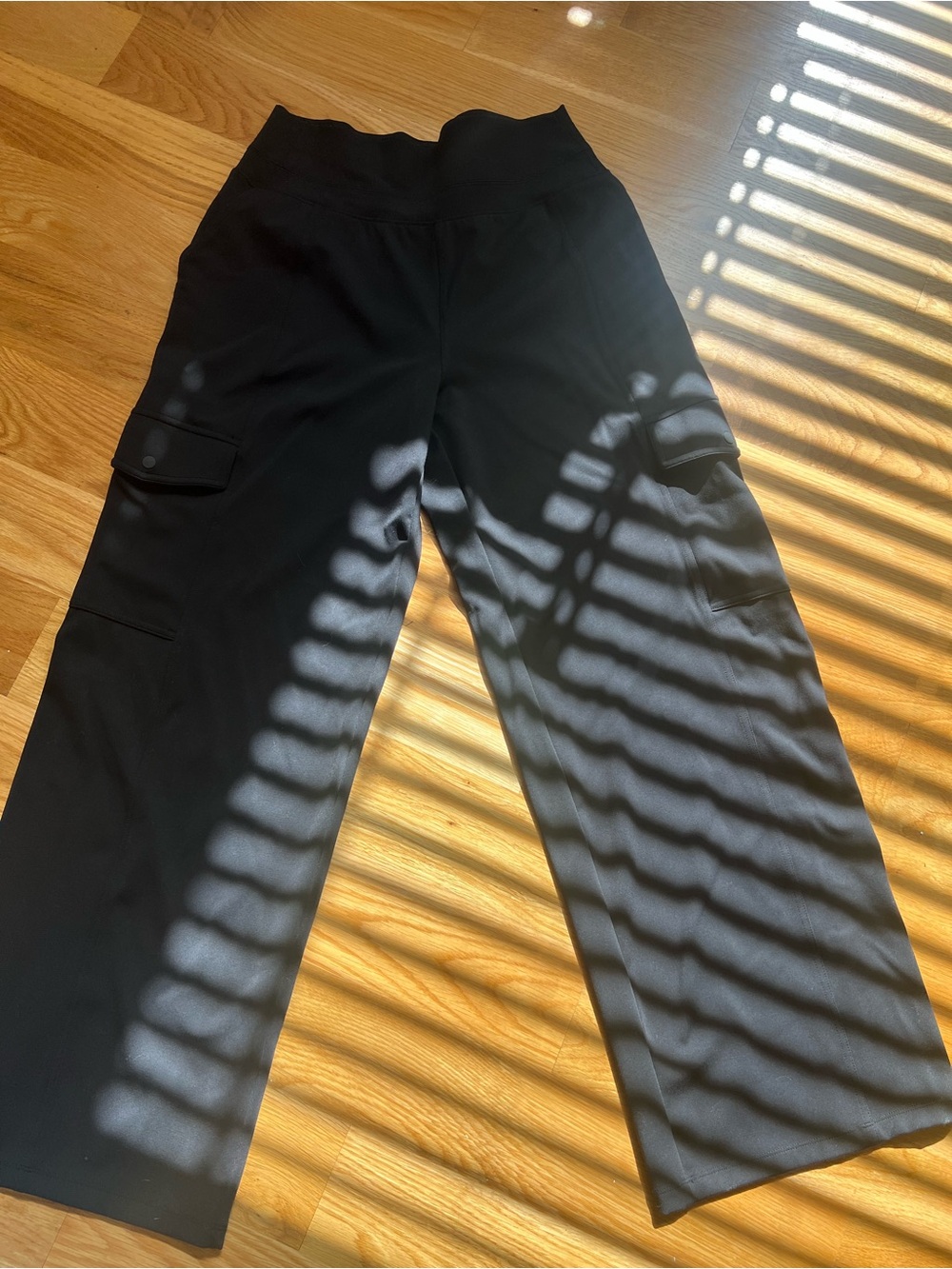 Athleta Wide Leg Cargo Pants - Black